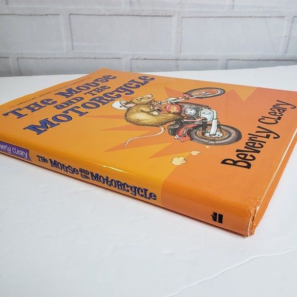 2006 The Mouse and the Motorcycle HBDJ Read Aloud Book Chapter Large - Picture 3 of 12